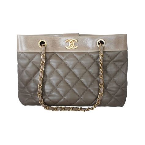 vintage chanel embossed butter soft taupe leather chain shoulder handbag|chanel camera bag.